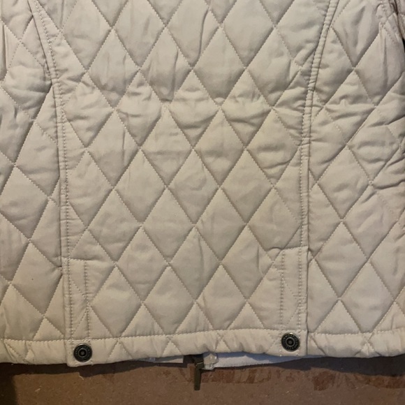 NWTGap Original Garment Beige Quilted Barn Jacket - Picture 11 of 11